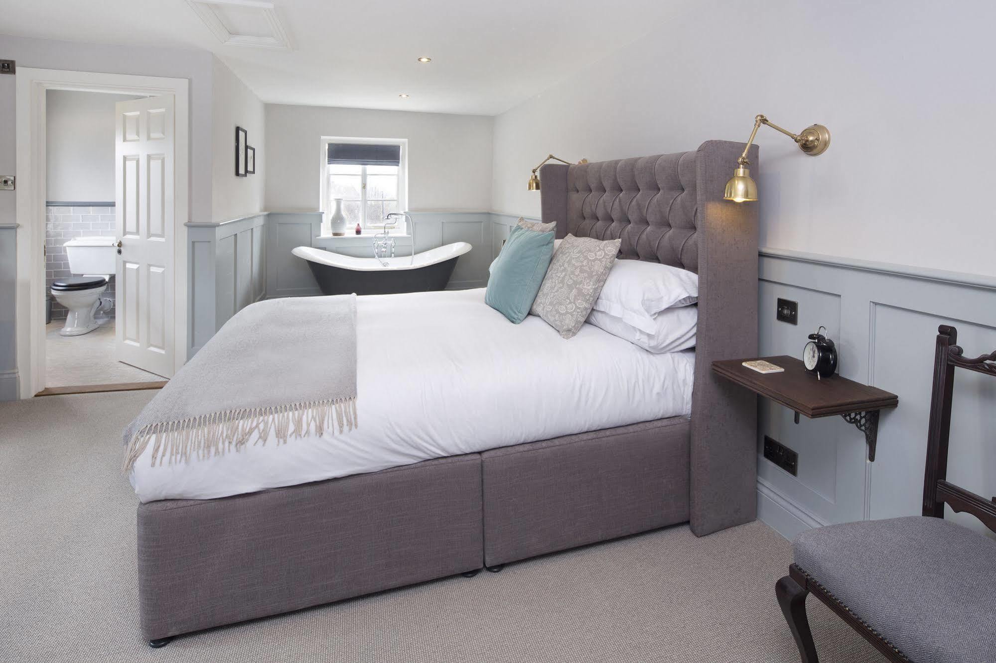 The George Townhouse