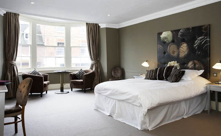The George Townhouse 3*